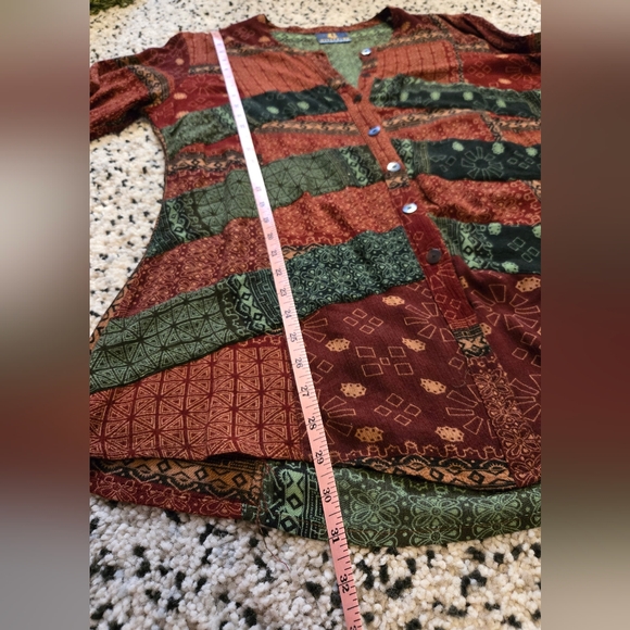 Hilltribe, Boho,  Festive Tunic top. Long sleeved. Button up. Size M/L - Picture 8 of 9